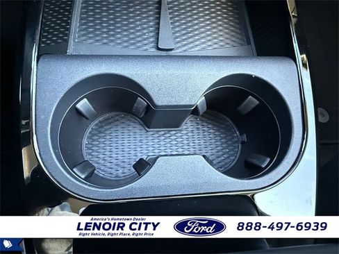 Used 2025 Ford Mustang Mach-E Premium image 21