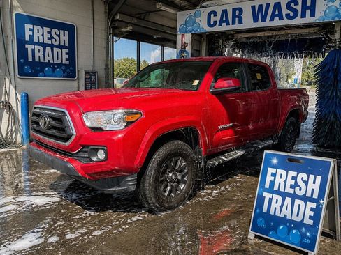 Used 2021 Toyota Tacoma SR5 RWD image 1