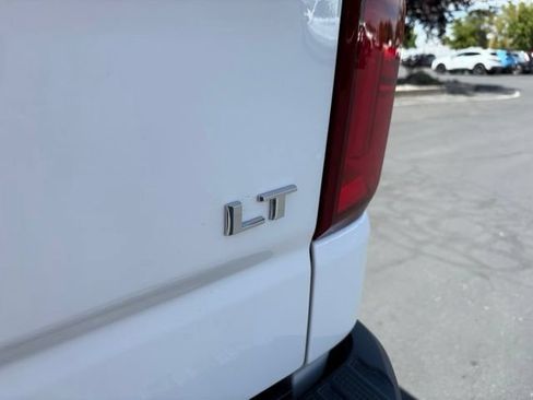 Used 2025 Chevrolet Silverado 1500 LT Trail Boss w/ Protection Package AWD/4WD image 8