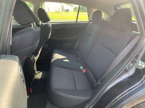 Used 2012 Subaru Impreza 2.0i Sport Premium AWD/4WD image 12