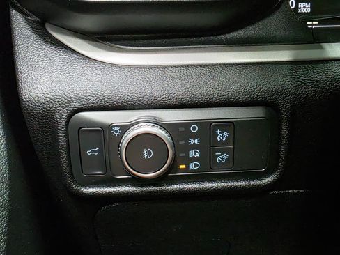Used 2021 Ford Explorer XLT w/ Equipment Group 202A AWD/4WD image 41