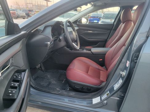 Used 2025 MAZDA MAZDA3 s image 15