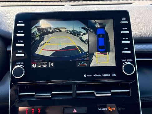 Used 2022 Toyota Avalon Touring w/ Advanced Safety Package image 27