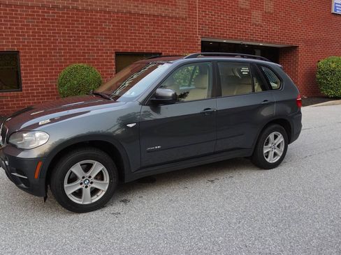 Used 2013 BMW X5 xDrive35i AWD/4WD image 3