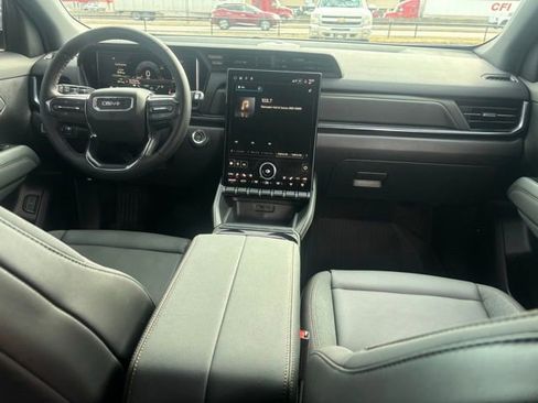 Used 2026 GMC Terrain AT4 w/ Convenience Package III image 18