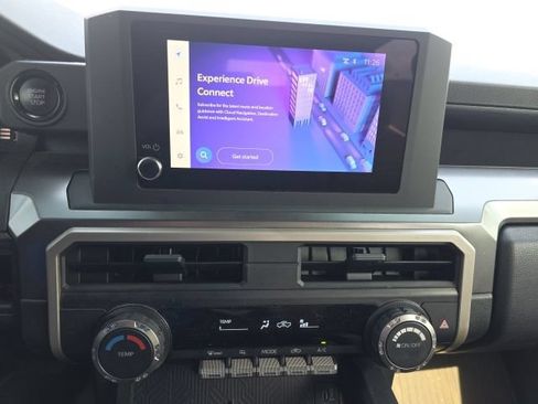Used 2025 Toyota Tacoma SR5 RWD image 18