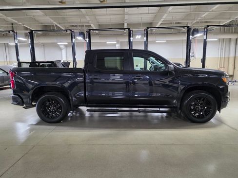 Used 2022 Chevrolet Silverado 1500 Custom w/ LPO, Dark Essentials Package RWD image 8