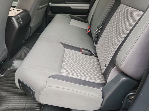 Used 2014 Toyota Tundra SR5 image 10