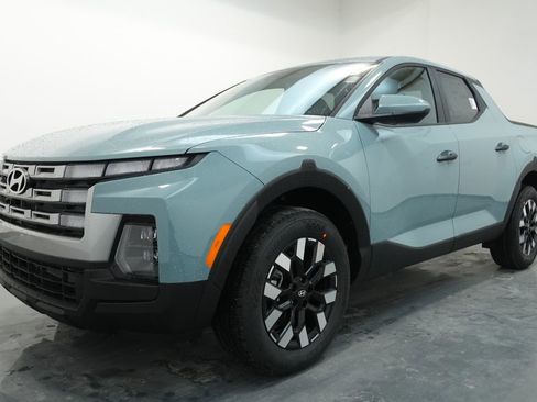 New 2026 Hyundai Santa Cruz SE image 3