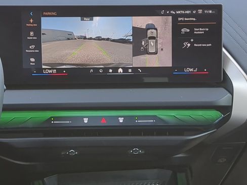 Used 2025 BMW X3 xDrive30i w/ Premium Package image 24