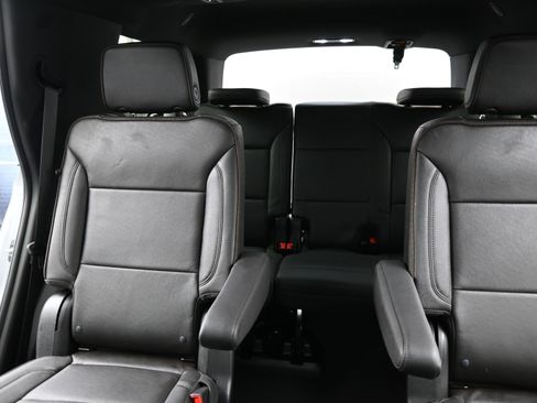 Certified 2024 Chevrolet Tahoe High Country w/ Premium Package image 36