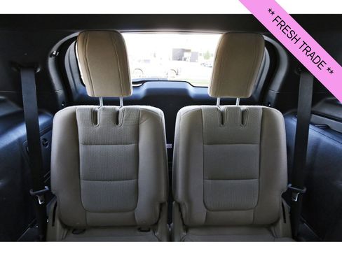 Used 2017 Ford Explorer XLT w/ Equipment Group 201A image 15