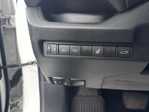 Used 2023 Toyota RAV4 XLE image 23