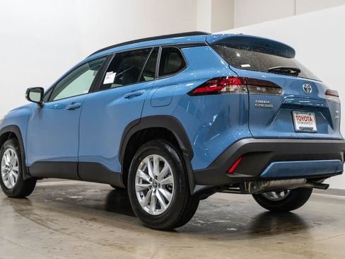 New 2026 Toyota Corolla Cross LE AWD/4WD image 7