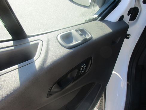 New 2026 Ford Transit 250 148 Medium Roof image 9
