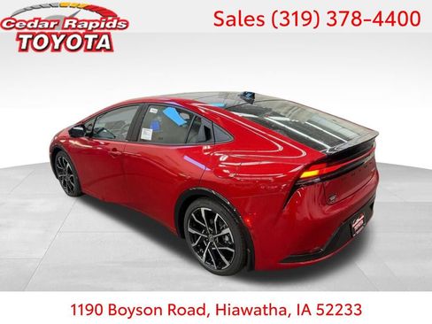 New 2026 Toyota Prius Plug-In Hybrid image 2