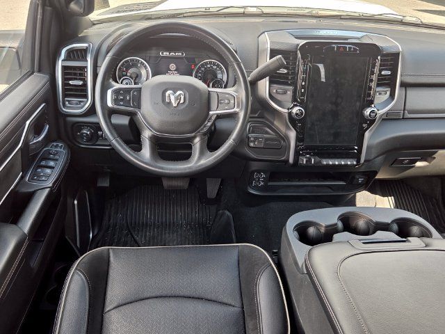 Used 2023 RAM 3500 Laramie AWD/4WD image 6
