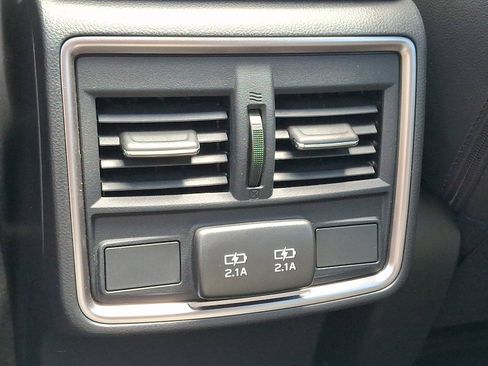 Used 2023 Subaru Forester Limited AWD/4WD image 11