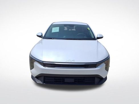Used 2025 Kia K4 FWD image 2