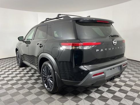 New 2026 Nissan Pathfinder SL image 7