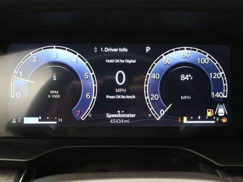 Used 2023 Jeep Grand Cherokee Limited AWD/4WD image 37