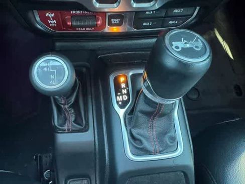 Used 2018 Jeep Wrangler Rubicon image 16