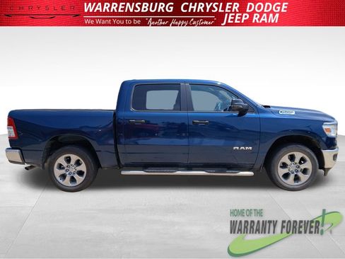Used 2024 RAM 1500 Big Horn AWD/4WD image 2