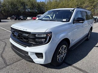 Used 2025 Ford Expedition Max Active video 3