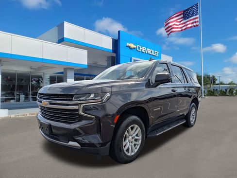 Used 2022 Chevrolet Tahoe LT w/ Luxury Package image 8