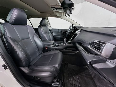 Used 2023 Subaru Outback Limited image 33
