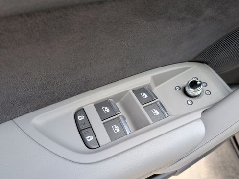 Certified 2024 Audi SQ5 Prestige w/ Prestige Package AWD/4WD image 15