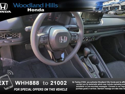 Certified 2025 Honda Accord SE image 9