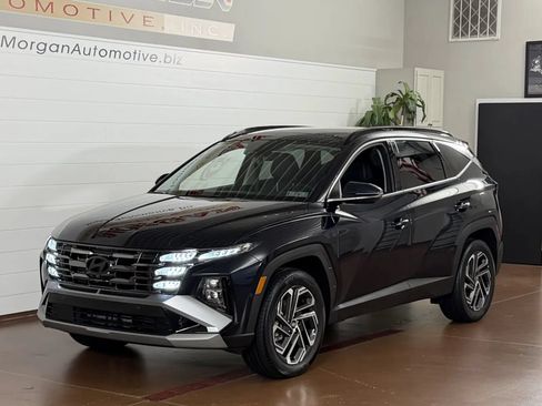 Used 2025 Hyundai Tucson Limited AWD/4WD image 7