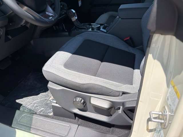 New 2025 Ford Bronco 4-Door AWD/4WD image 12
