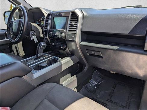 Used 2018 Ford F150 XLT w/ Equipment Group 302A Luxury AWD/4WD image 21