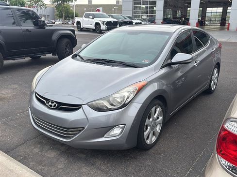 Used 2013 Hyundai Elantra Limited w/ Technology Pkg image 1