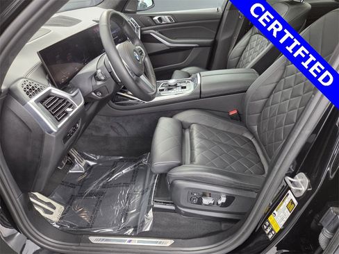 Used 2023 BMW X7 xDrive40i w/ M Sport Package image 28