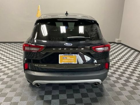 Used 2023 Ford Escape Active AWD/4WD image 11