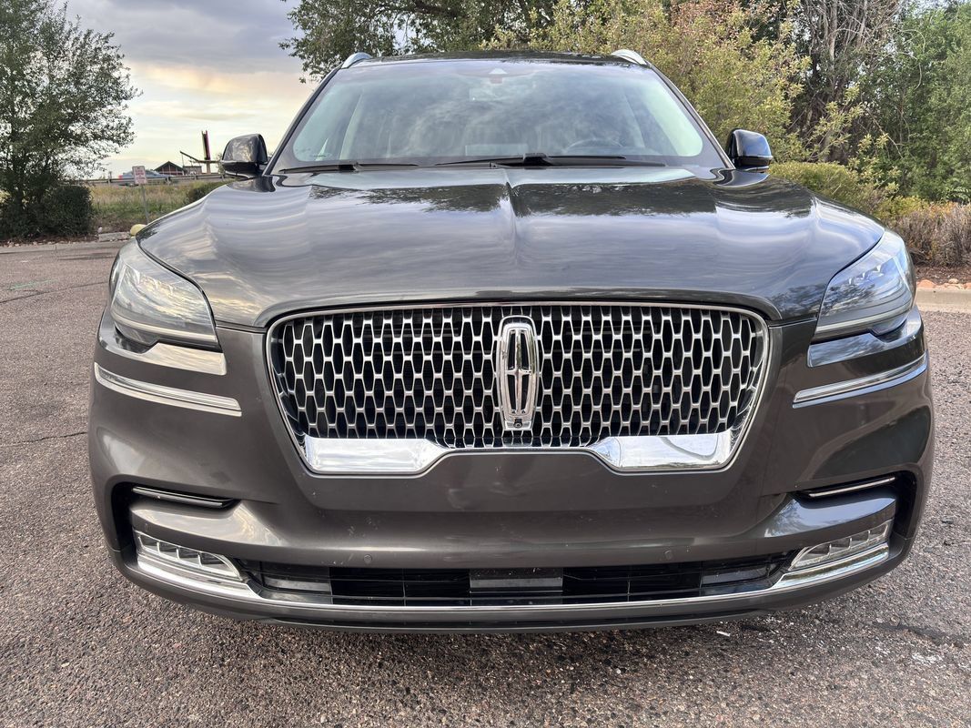 Used 2020 Lincoln Aviator Reserve RWD image 3