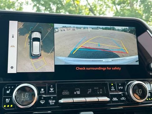 Certified 2025 Toyota Highlander Platinum AWD/4WD image 75