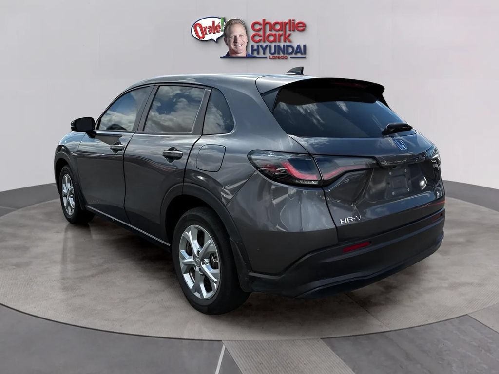 Used 2025 Honda HR-V LX image 3