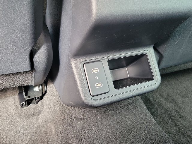 New 2026 Kia K4 FWD image 9