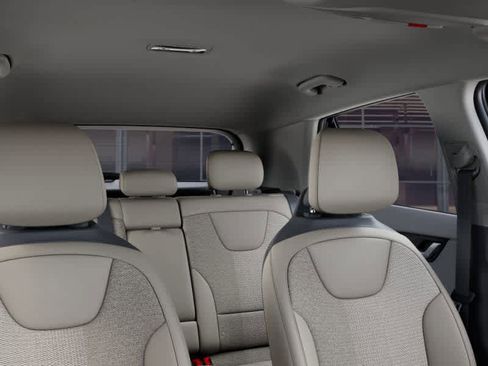 New 2025 Kia Niro EX image 27