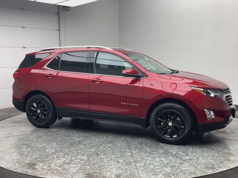 Used 2019 Chevrolet Equinox LT w/ Sun & Navigation Package image 40