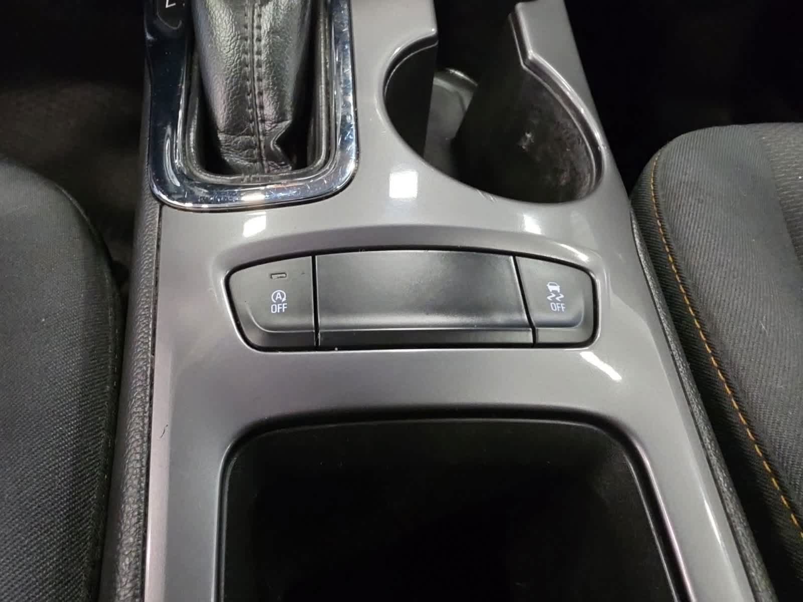Used 2019 Chevrolet Cruze LS w/ LS Convenience Package FWD image 23