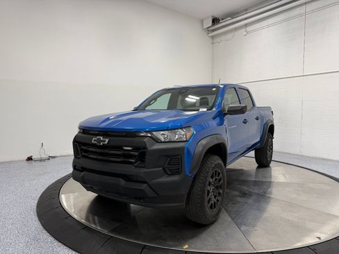 Used 2023 Chevrolet Colorado Trail Boss w/ Advanced Trailering Package image 3