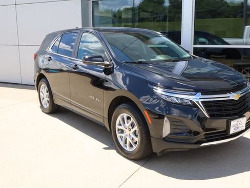 Used 2024 Chevrolet Equinox LT AWD/4WD image 7