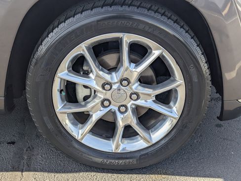 Used 2014 Jeep Grand Cherokee Summit image 9