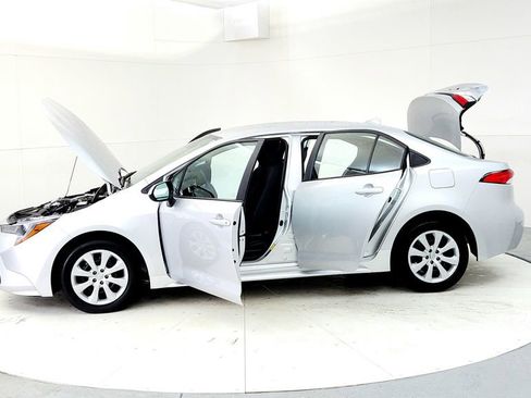 Certified 2023 Toyota Corolla LE FWD image 10