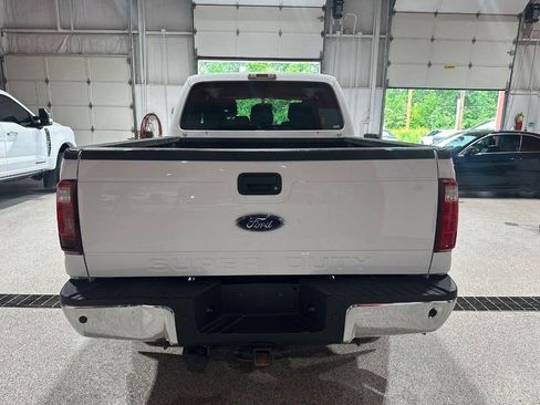 Used 2016 Ford F250 XLT w/ XLT Value Package AWD/4WD image 6